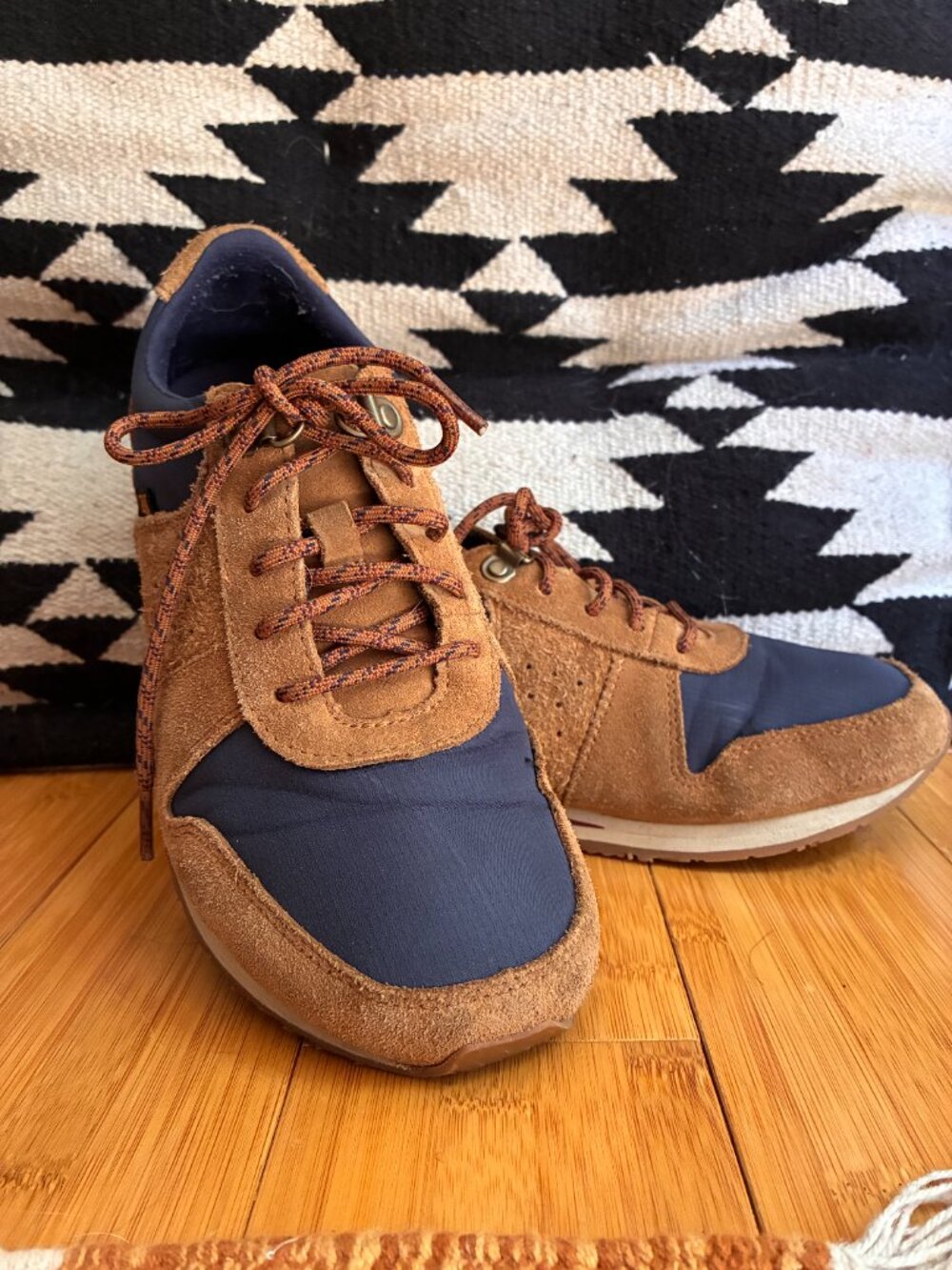 Teva Women's 84's Highside Vintage Retro Style Size 9 Shoes Navy Brown 70s 80s - Picture 4 of 10